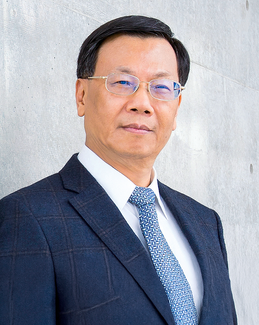 校長 蔡進發 / President Jeffrey J.P. Tsai